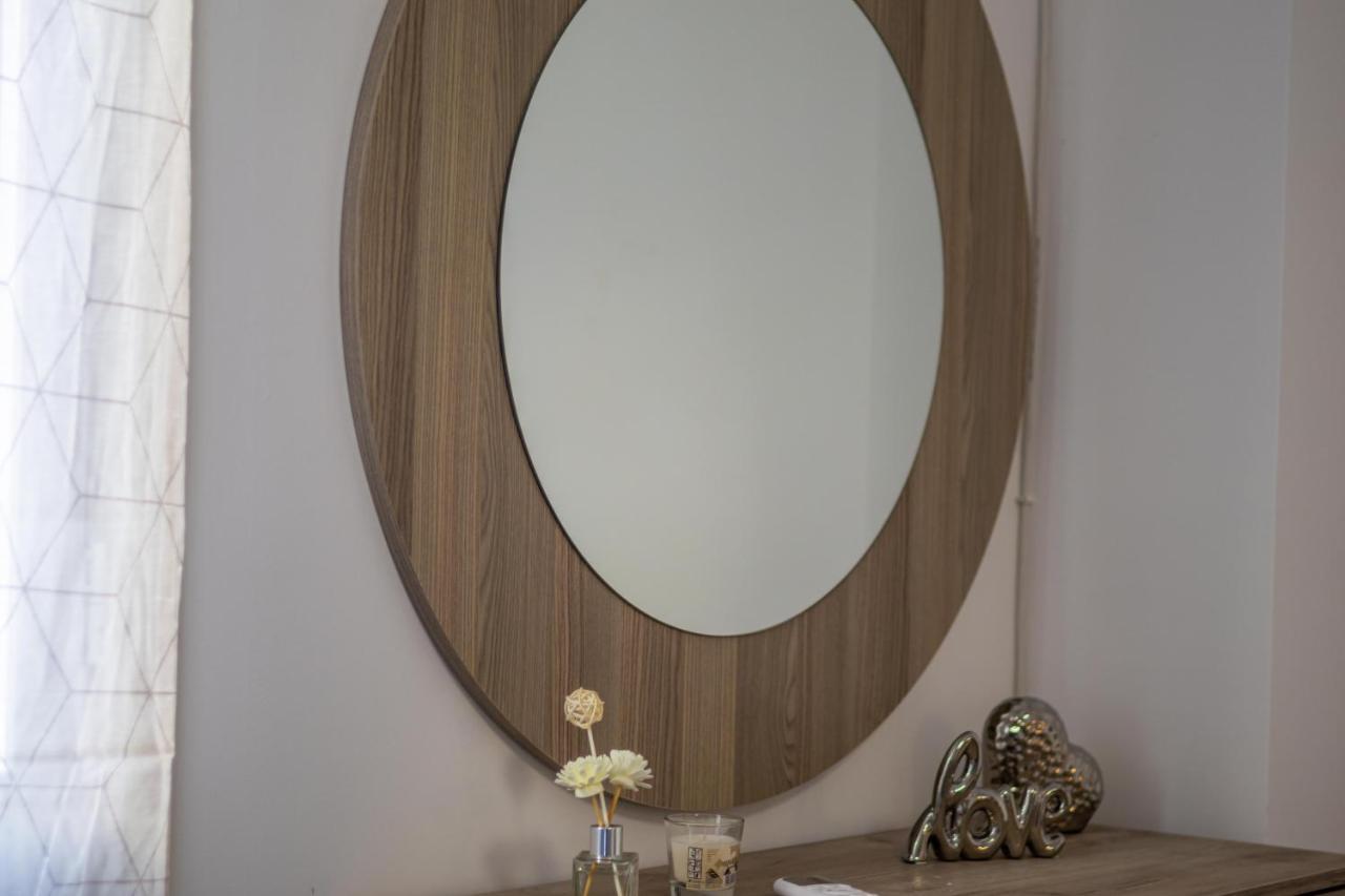 Korinthos Downtown Apartment エクステリア 写真