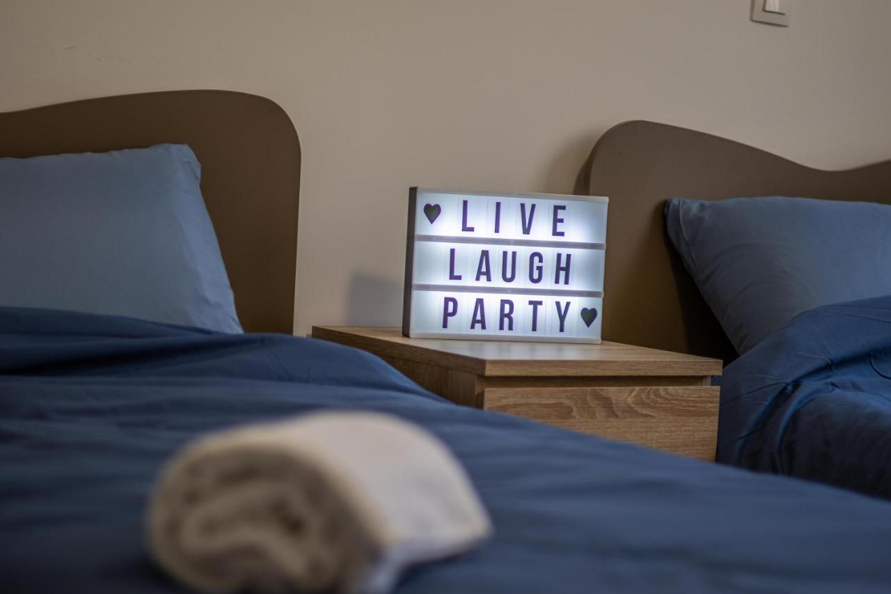 Korinthos Downtown Apartment エクステリア 写真