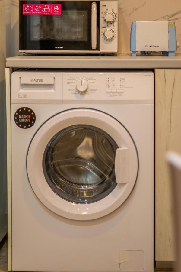 Korinthos Downtown Apartment エクステリア 写真