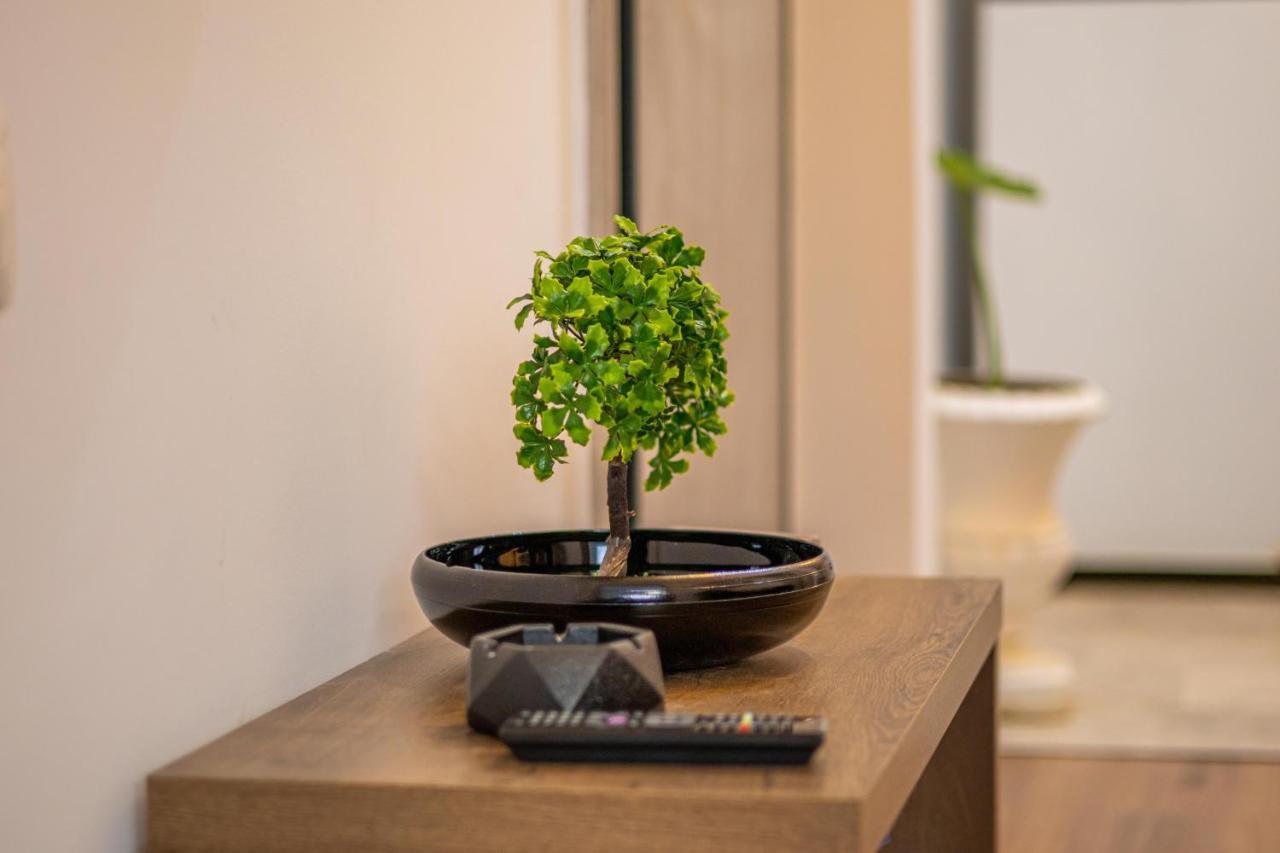 Korinthos Downtown Apartment エクステリア 写真