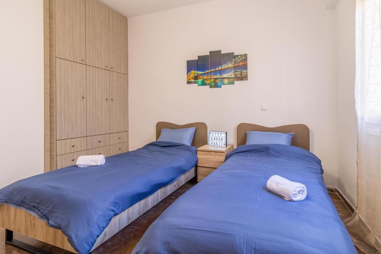 Korinthos Downtown Apartment エクステリア 写真